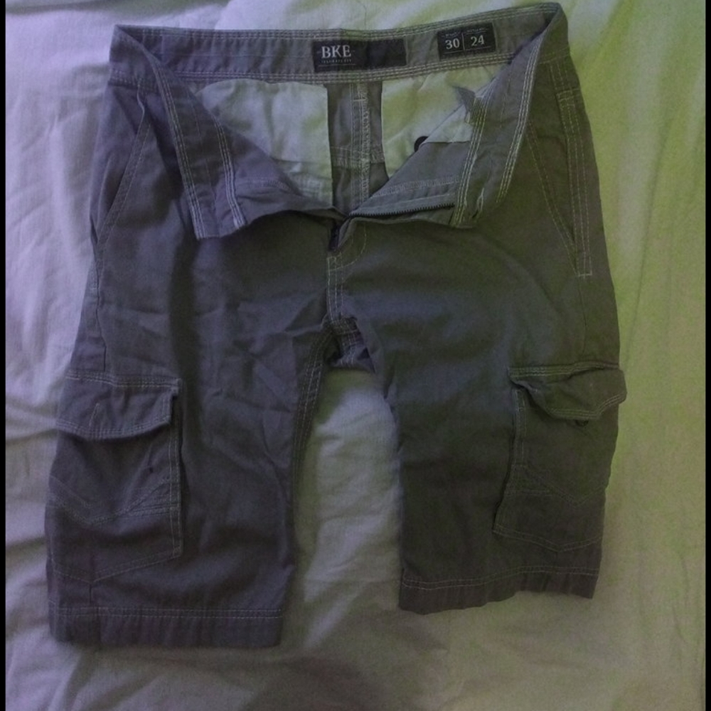 BKE standard fit cargo shorts
